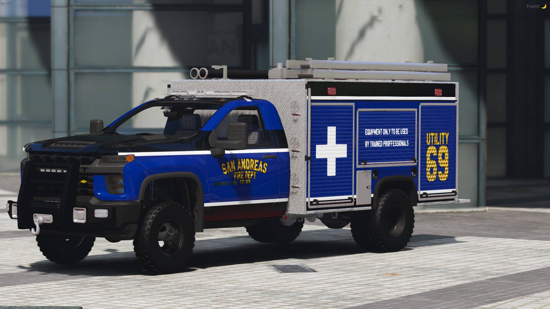 2019 Chevrolet Silverado HD Utility Truck product banner